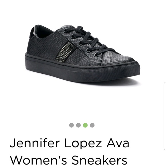 ava sneakers black